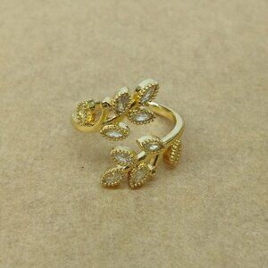 Gold plated women's ring , New with tags